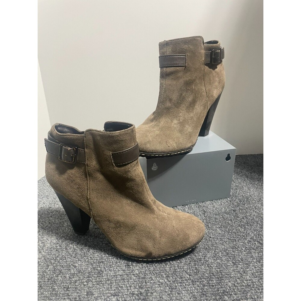 Eurosoft by Sofft Women's Size 8.5M Shoes Brown Zip Up Ankle Boots